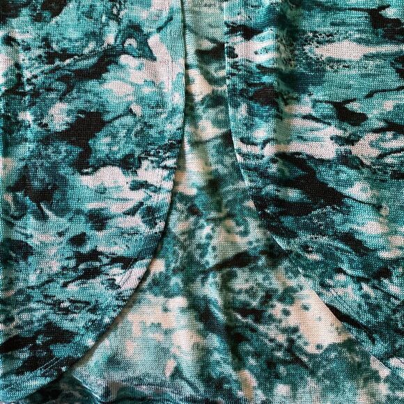 Chico’s Easy Wear Cardigan Sweater, Teal Print, Size 0. - Picture 4 of 5